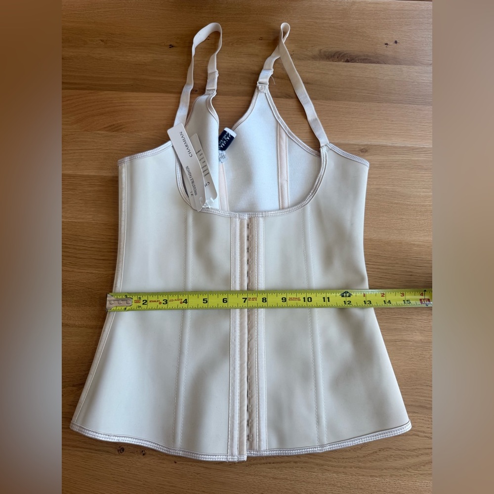 Women's Cream Corset - Picture 5 of 9